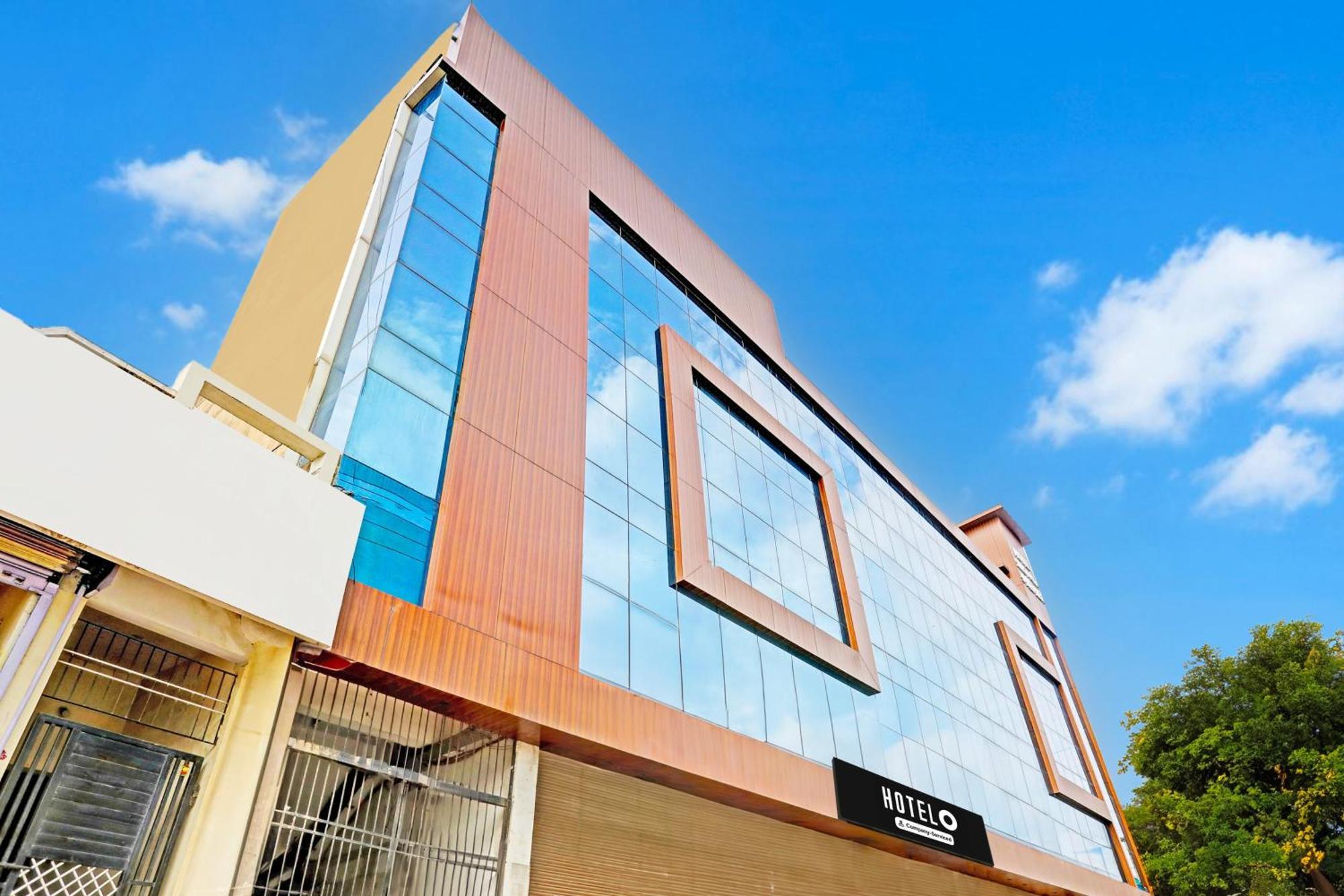 Super Hotel O Raipur Eksteriør bilde
